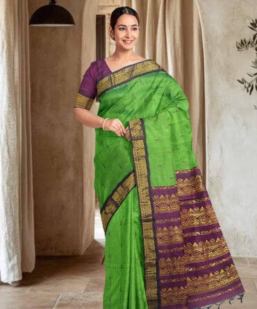 Woven with Tradition: Gadowal Siko Loom Silk Cotton Saree