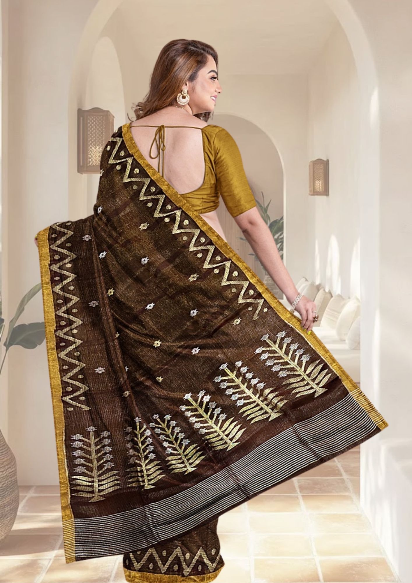 Coffee Metallic Mashup Linen Saree with Jamdani Weave: Rustic Charm Meets Urban Glam