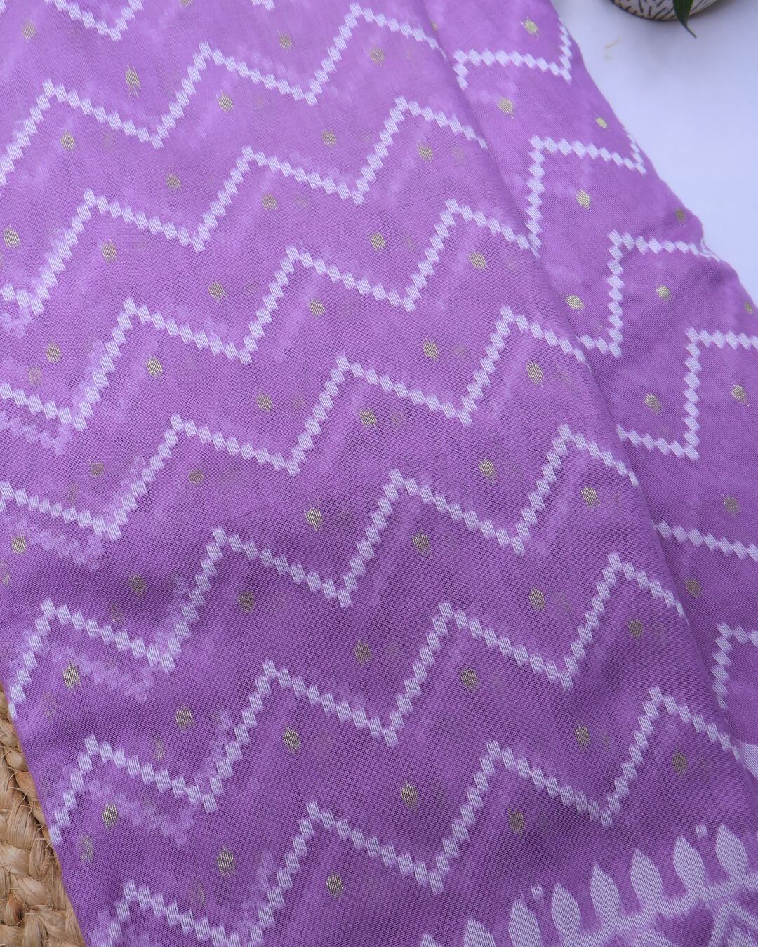 Lavender Dream: Semi Dhakai Jamdani Cotton Saree