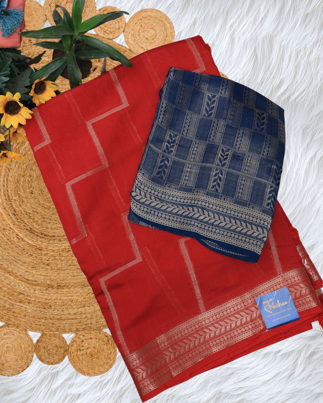 Red Crepe Saree with Blue Blouse - Image 2